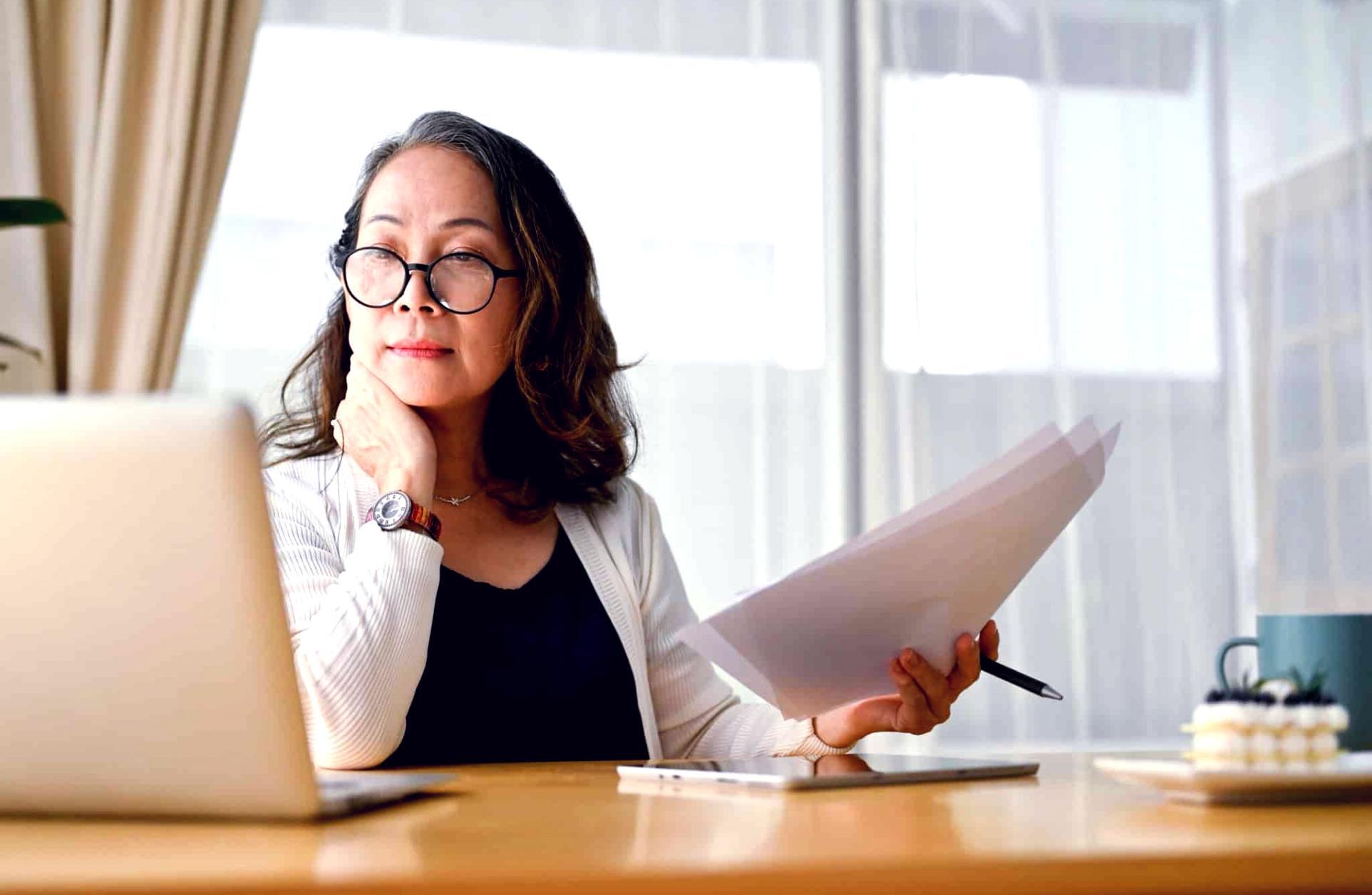 Paralivonexa platformunda interaktif test çözme deneyimi